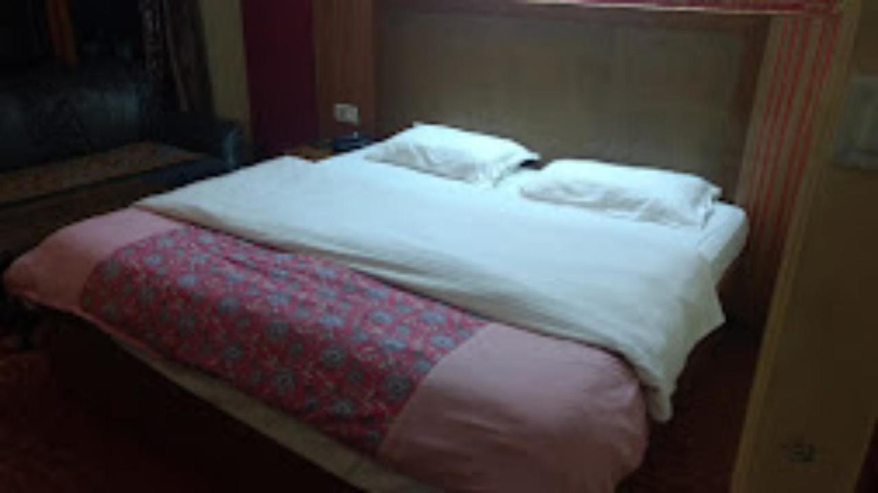 Hotel King Palace - Nature-Valley-Luxury-Room - Prime Location With Parking Facilities 西姆拉 外观 照片