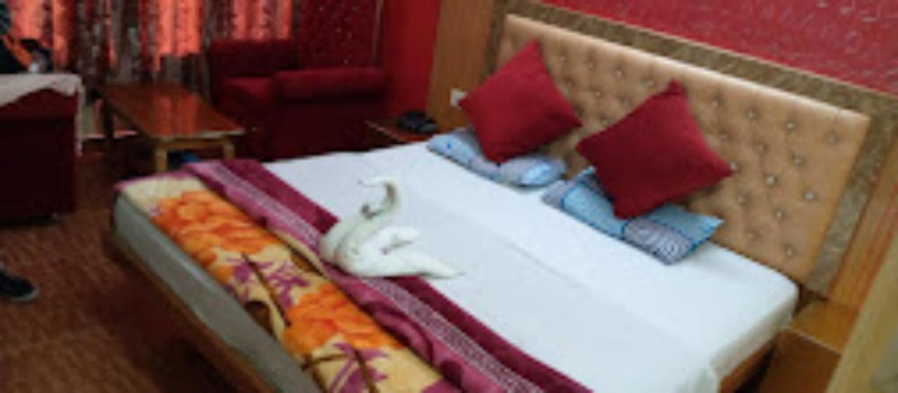 Hotel King Palace - Nature-Valley-Luxury-Room - Prime Location With Parking Facilities 西姆拉 外观 照片