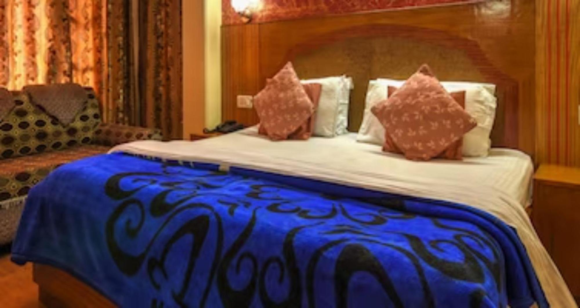 Hotel King Palace - Nature-Valley-Luxury-Room - Prime Location With Parking Facilities 西姆拉 外观 照片