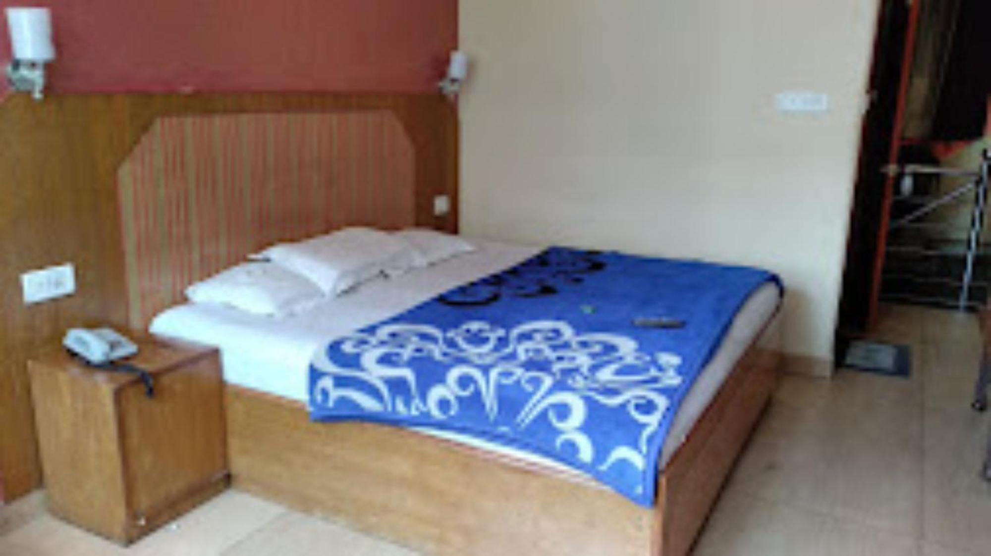 Hotel King Palace - Nature-Valley-Luxury-Room - Prime Location With Parking Facilities 西姆拉 外观 照片
