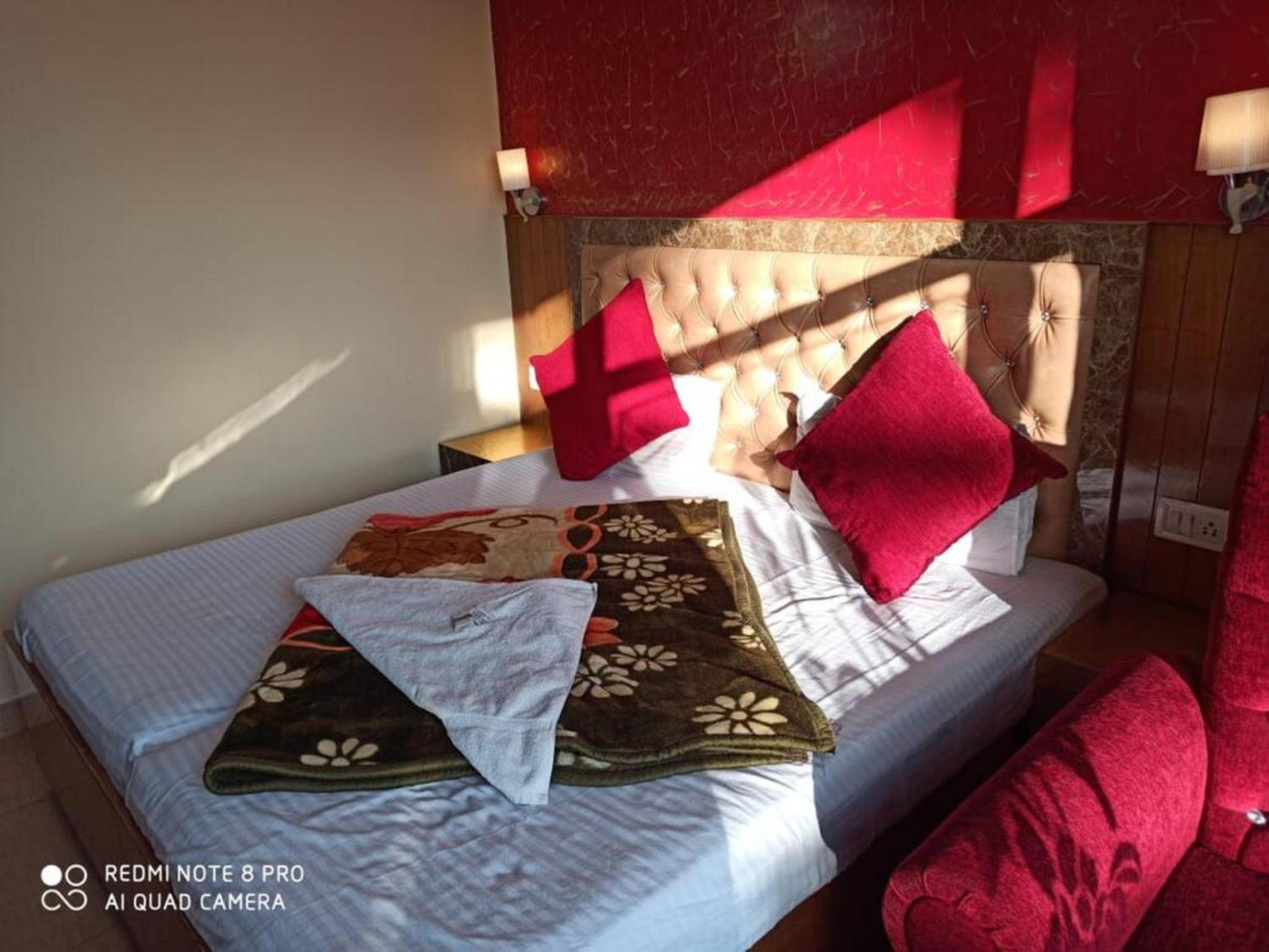 Hotel King Palace - Nature-Valley-Luxury-Room - Prime Location With Parking Facilities 西姆拉 外观 照片